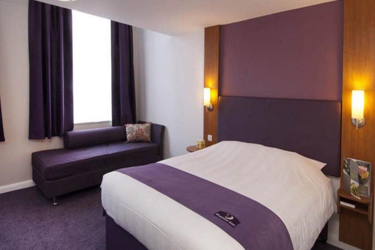 Premier Inn Haydock Park/M6 J23 沃灵顿 外观 照片